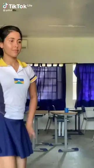 erome na escola|Novinhas Na Escola .